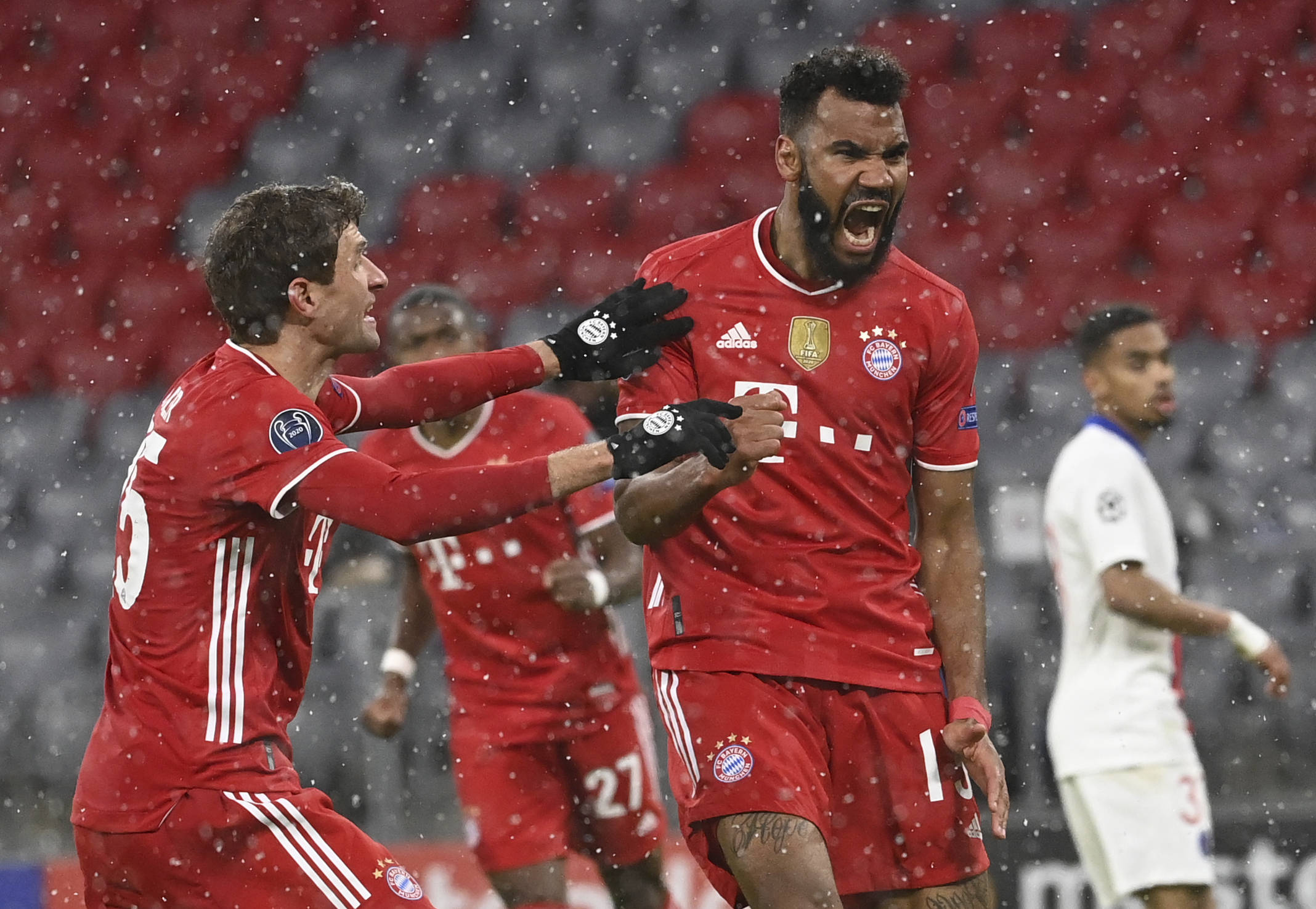 史上最佳球员？埃弗拉：每个人都有偏好，我选择C罗而非梅西（GOAT之争，埃弗拉：各有所爱，我更倾向C罗而非梅西）