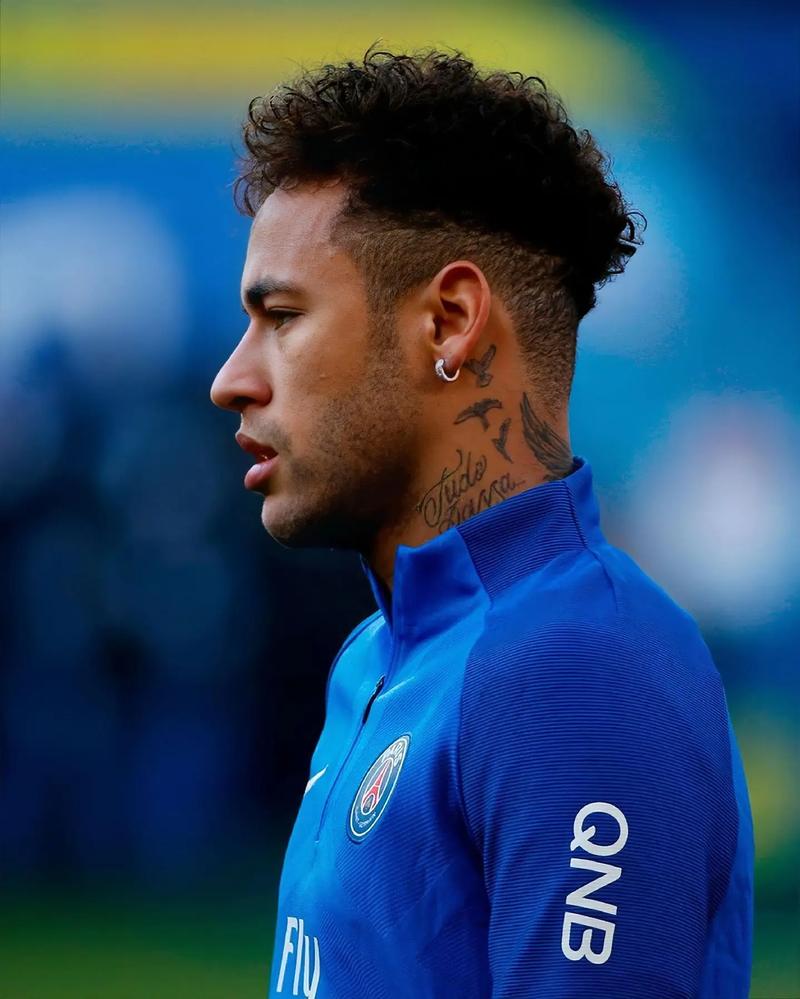 阿根廷足协主席：我希望斯卡洛尼及其教练组续约到2030年（阿根廷足协主席盼斯卡洛尼及其教练组续约至2030年）