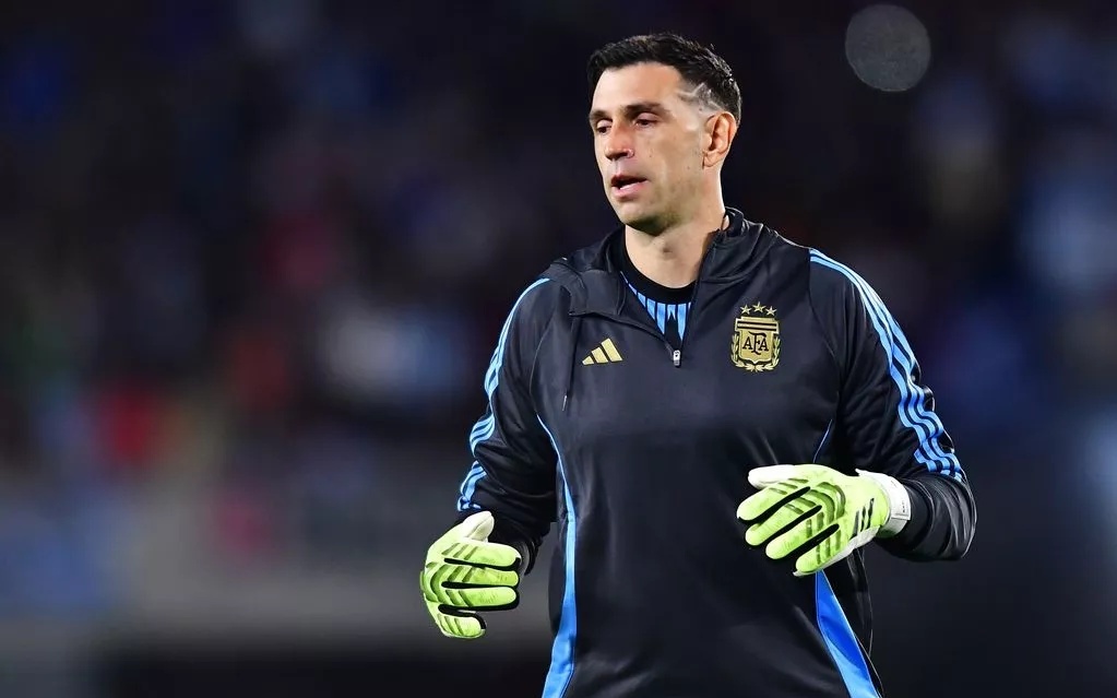 斯帕莱蒂：对方前场反击速度极快；现在到了该做出总结的时候（斯帕莱蒂：对手前场反击极其迅猛，是时候进行总结了）