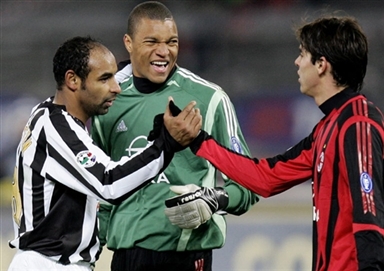 阿斯：米利唐的状态将决定皇马是否再引进一名中后卫（阿斯：米利唐状态将左右皇马是否再签中后卫）