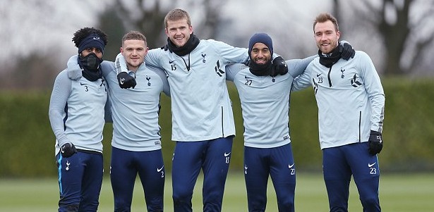 20分钟进2球，德里乌赫当选埃因霍温客场4-1利物浦全场最佳