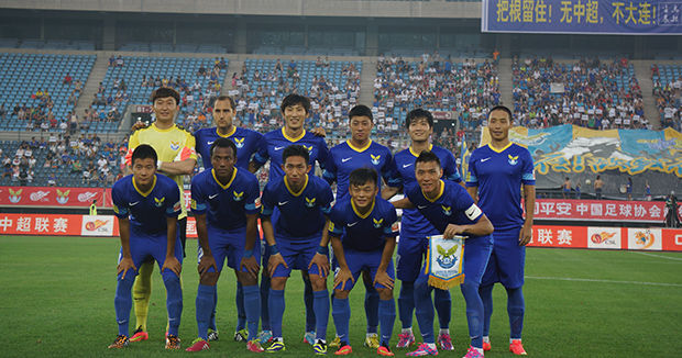 基德：戴维斯回归能给我们拉开空间，球队适应他还需要些时间