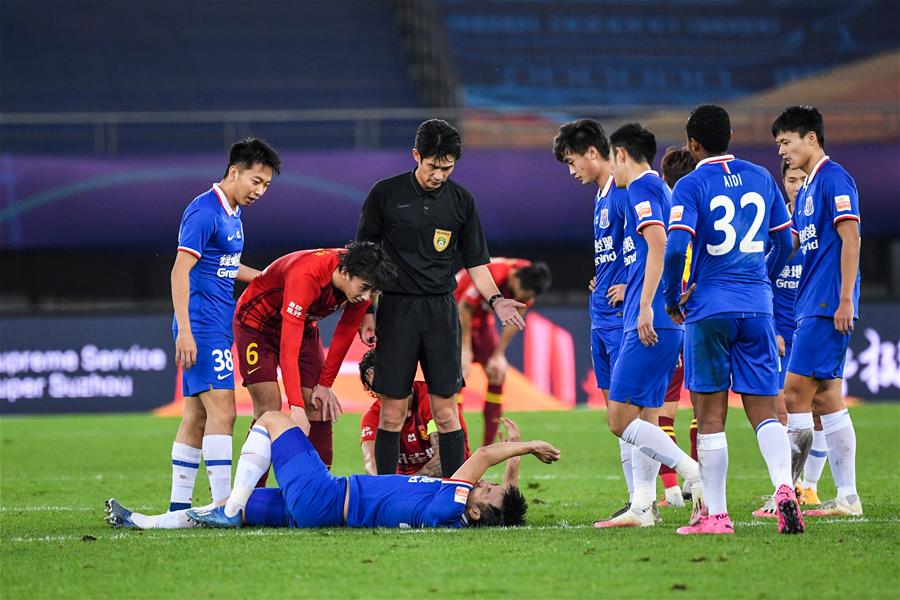 斯基拉：米兰与聚勒律师会面，球员要求至少签约至2028年（斯基拉：米兰会晤聚勒律师，球员盼合同至少延至2028年）