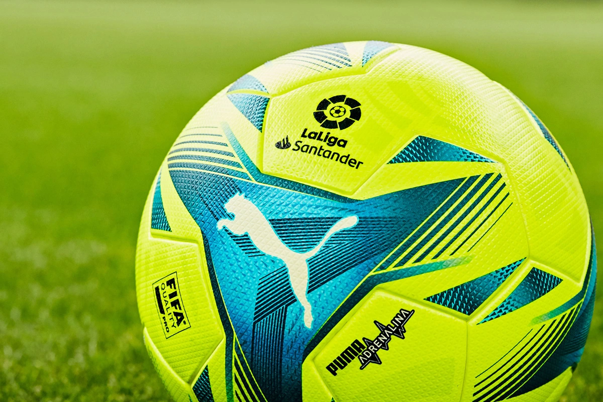 乱战高手！张宁13中7得到21分7篮板2助攻