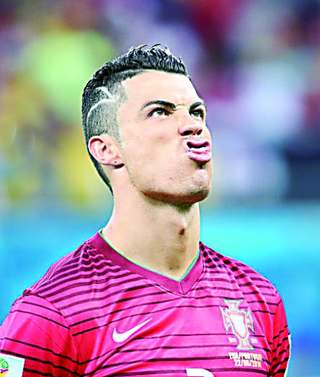 英冠半场：哈里斯破门，埃格利中柱，牛津联1-0伊普斯维奇