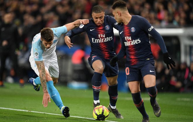 阿莫林：库尼亚已归队，有两人出战成疑；不会看谩骂我的言论