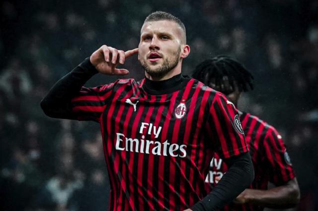 曼城官方：奥赖利新赛季将改穿33号球衣（曼城官宣：奥赖利下赛季改披33号）