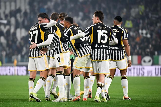 德甲战报：安塞尔米诺、阿德耶米建功，多特2-1勒沃库森（德甲赛况：安塞尔米诺与阿德耶米破门，多特2-1力克勒沃库森）