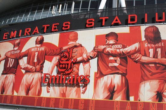 伪满皇宫博物院“骏马踏雪·勇敢少年行”冰雪季青少年马术体验日公益活动圆满举办（“骏马踏雪·勇敢少年行”冰雪季青少年马术公益体验日在伪满皇宫博物院圆满收官）