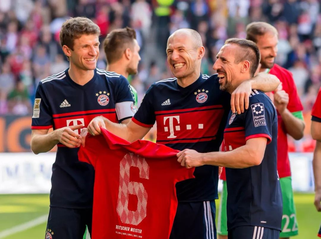 邮报：贝林厄姆将回归英格兰队，参加本月两场世预赛（《邮报》：贝林厄姆重返英格兰队，将出战本月两场世预赛）