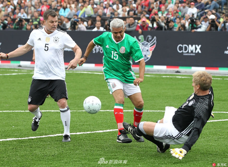 每体：巴萨下赛季门将位置或有重大变动，特狮什琴斯尼可能都离队（每体：巴萨下季门将位置或迎大变，特尔施特根与什琴斯尼均有可能离队）